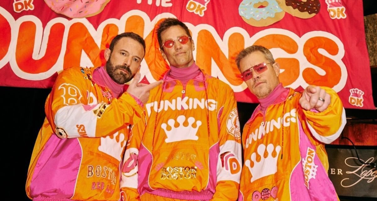 Ben Affleck, Matt Damon & Tom Brady Form DunKings Boy Band, Embarrass J.Lo